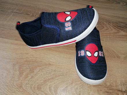 Obuv spiderman, 29