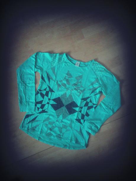 Tyrkysove tricko, vel. 152, reserved,152