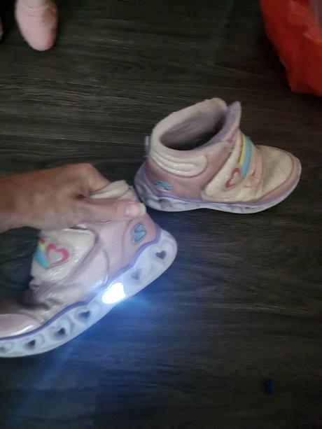 Svietiace skechers, skechers,30