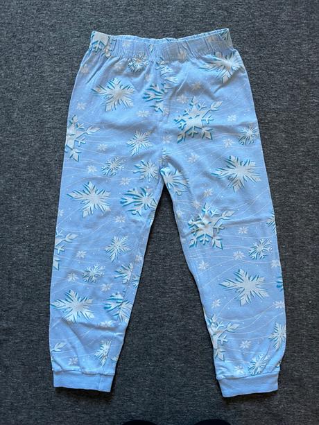 Pyžamo frozen, sinsay,98