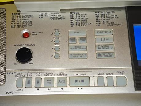 Predám yamaha dgx-305 portable grand, 76 klávesov, 