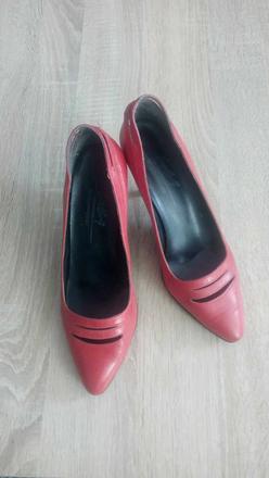 Kožené lodičky, 38