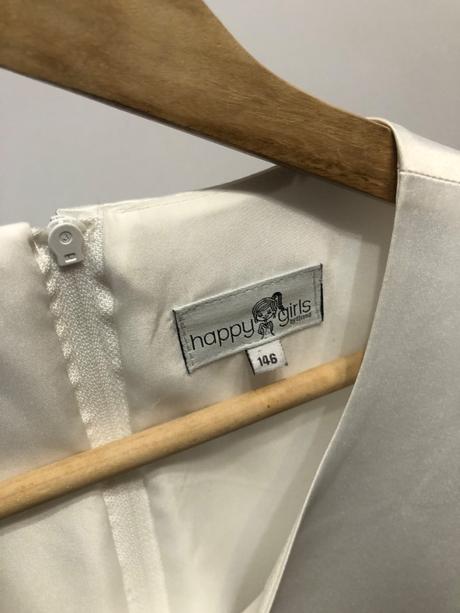 Dievčenské biele šaty, 146