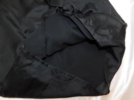 Luxusne velmi pekne šaty na slavnost, 40