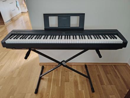 Piano yamaha klavir,