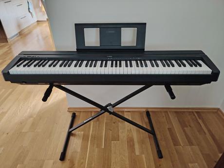 Piano yamaha klavir,