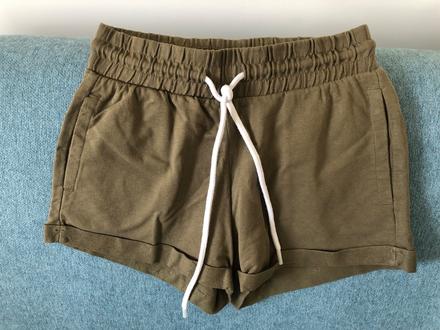 Zelené kraťasy, terranova,xs