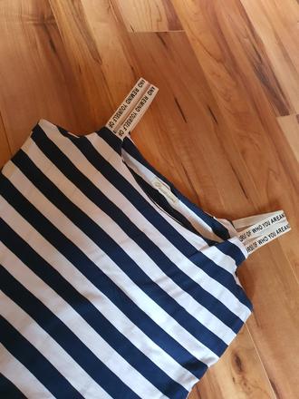 Krásne šaty s m, m