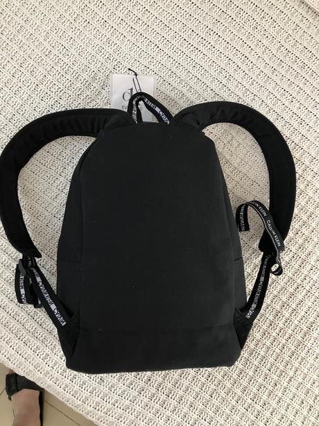 Čierny batoh calvin klein, calvin klein