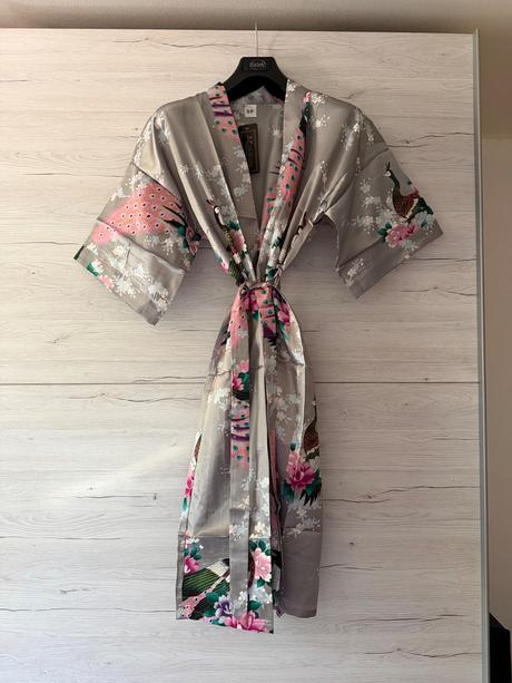 Satenovy zupan / kimono, l / m / s / xs