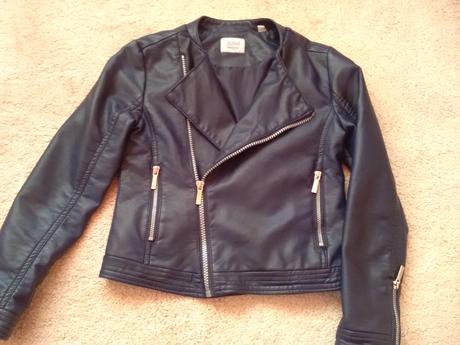 Kožená bundička, 128