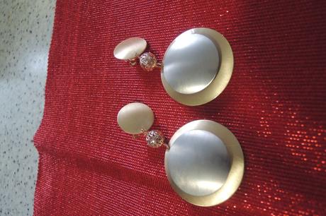 Bižutéria-náušnice, 