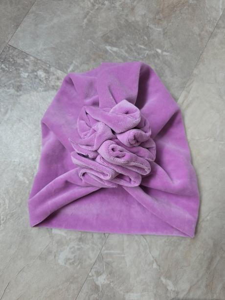 Fialová turban čiapka 53/54cm, 128