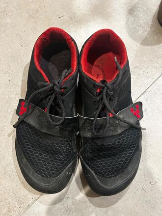 Barefootove tenisky, vivobarefoot,38