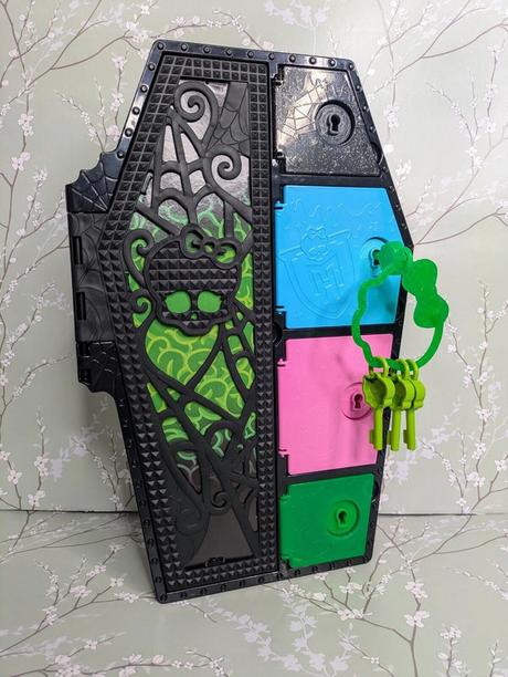 Skrinka monster high, 