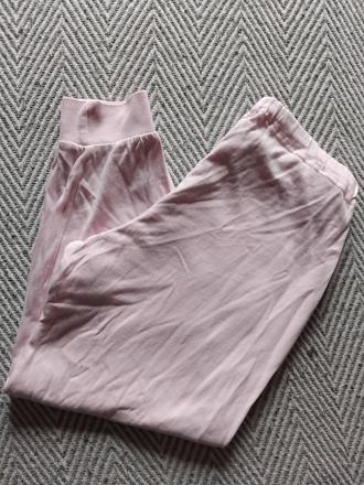 Pyzamove nohavice, 116