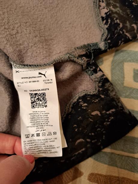 Raz oblečená mikina puma č. 152, puma,152
