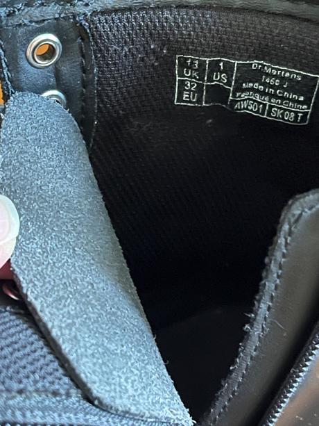 Dr. martens členkové šnurovacie čižmičky, 32