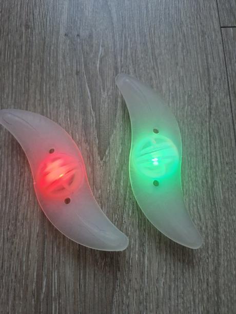 2x svetielko na koleso bicykla, 