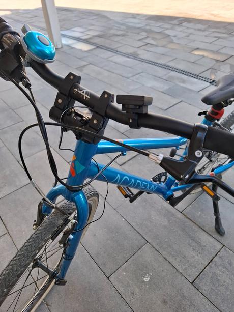 Bicykel academy 5, woom,24