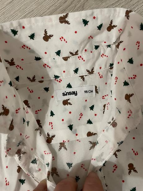 Vianočné košele, 86