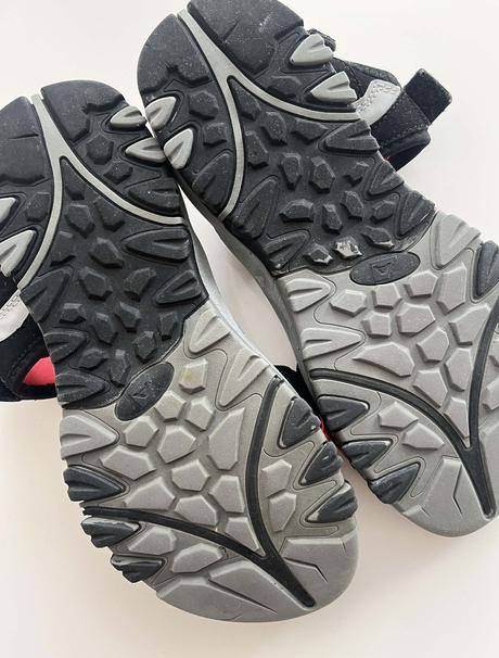 Nové sandále, alpine pro,36