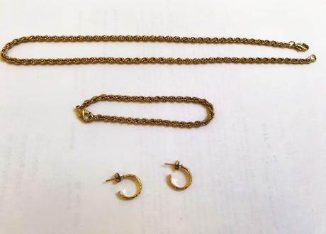 Náhrdelník na krk a ruku,