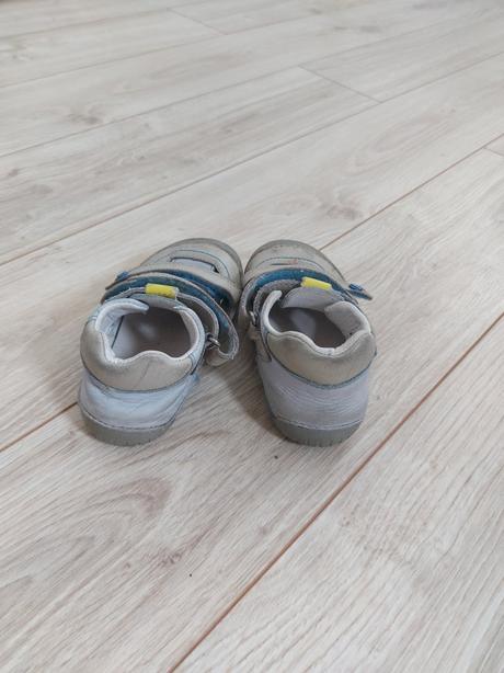 Sandale, d.d.step,23