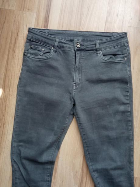 Damske rifle,džinsy, 40