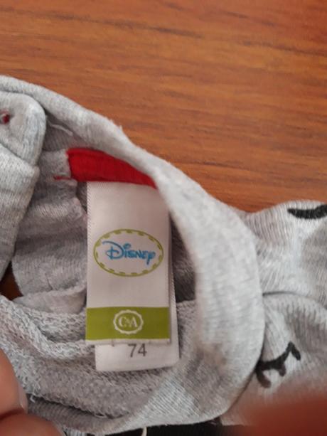 Pulover minnie, c&a,74