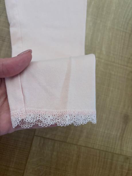 Capri legínky, lindex,122