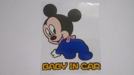 Nálepka na auto dieťa v aute (baby in car) mickey, 