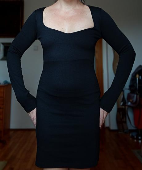 Malé čierne, stradivarius,xs