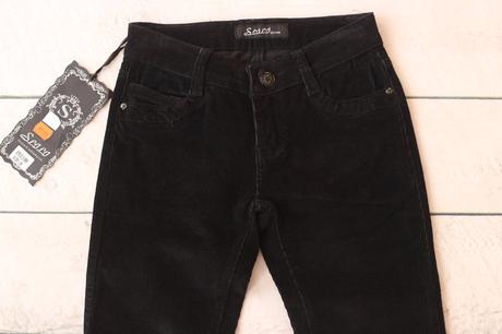 Menžestrové nohavice, 26