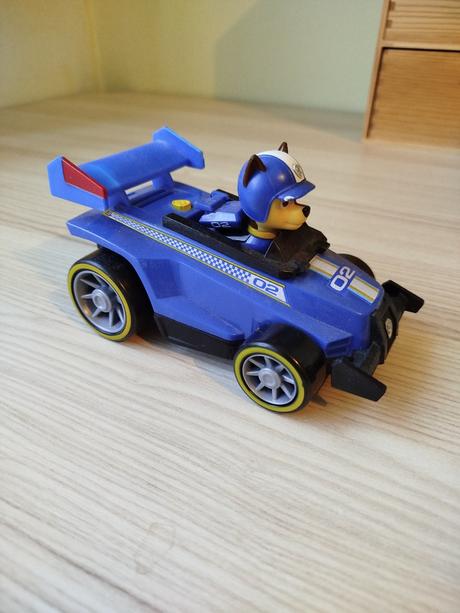 Paw patrol chase s autíčkom, 