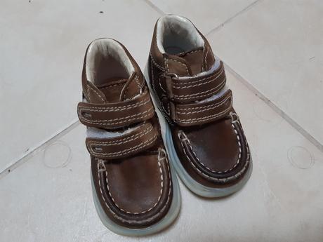 Kožene topanočky, 21