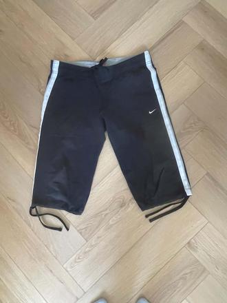 Trojštvrťové tepláky nike, nike,l