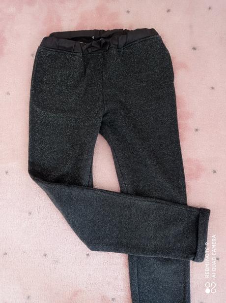 Kvalitné nohavice - jegginsy teplákové super stav, 146