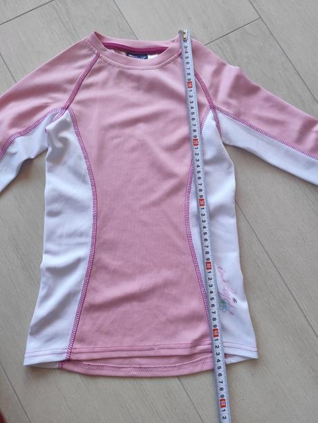 Predám dievčenské termo tričko, crivit,134