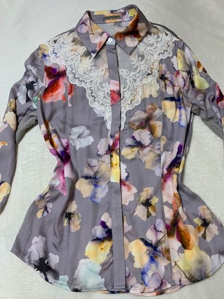 Hodvábna blúzka s čipkou zn. magenta, m