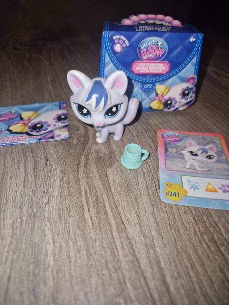 Littlest pet shop líška,