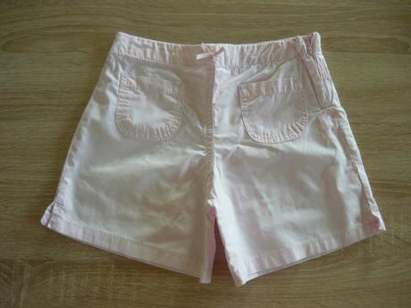 Nohavice krátke, 110