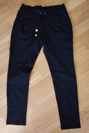 Čierne nohavice zn. opera, m