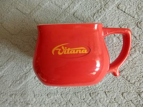 Retro hrnček vitana, 