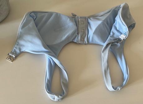 Bledomodrá plavková podprsenka m/38, m