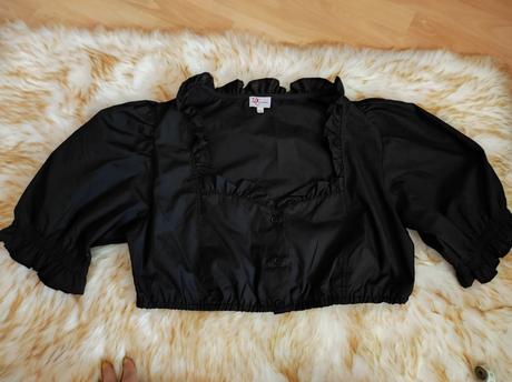 Blúzkový crop top, 44