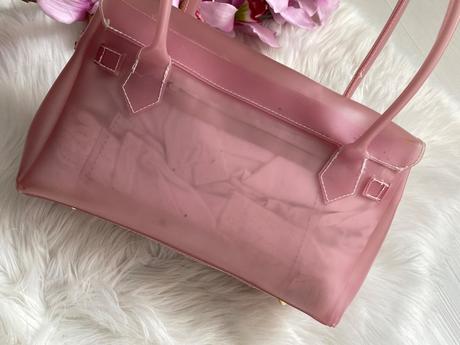 Ružová pvc kabelka,