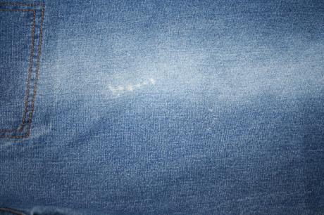 Chlapčenské tmavomodré rifle, 134