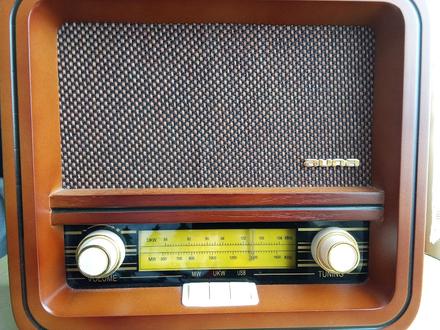 Retro rádio auna 1901, 