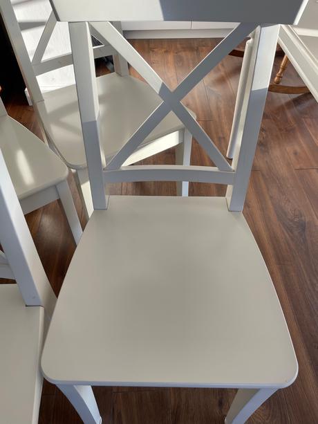 Jedálenské stoličky, 